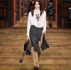Elisabetta Franchi Trousers And Shorts|Tailleur|Cool wool trousers with darts Camel