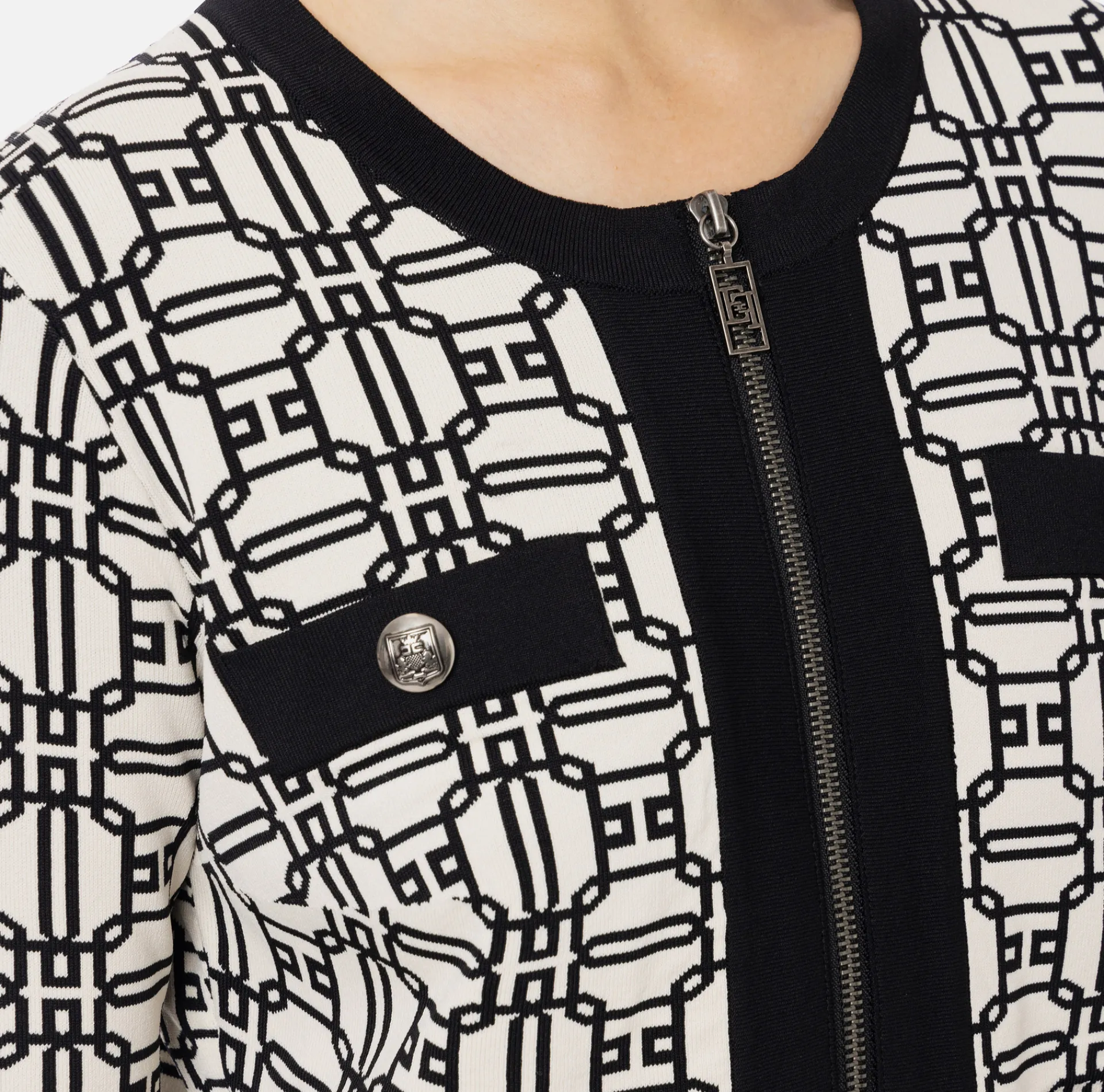 Elisabetta Franchi Knitwear And Sweatshirts|Jacquard logo cropped cardigan Butter/Black