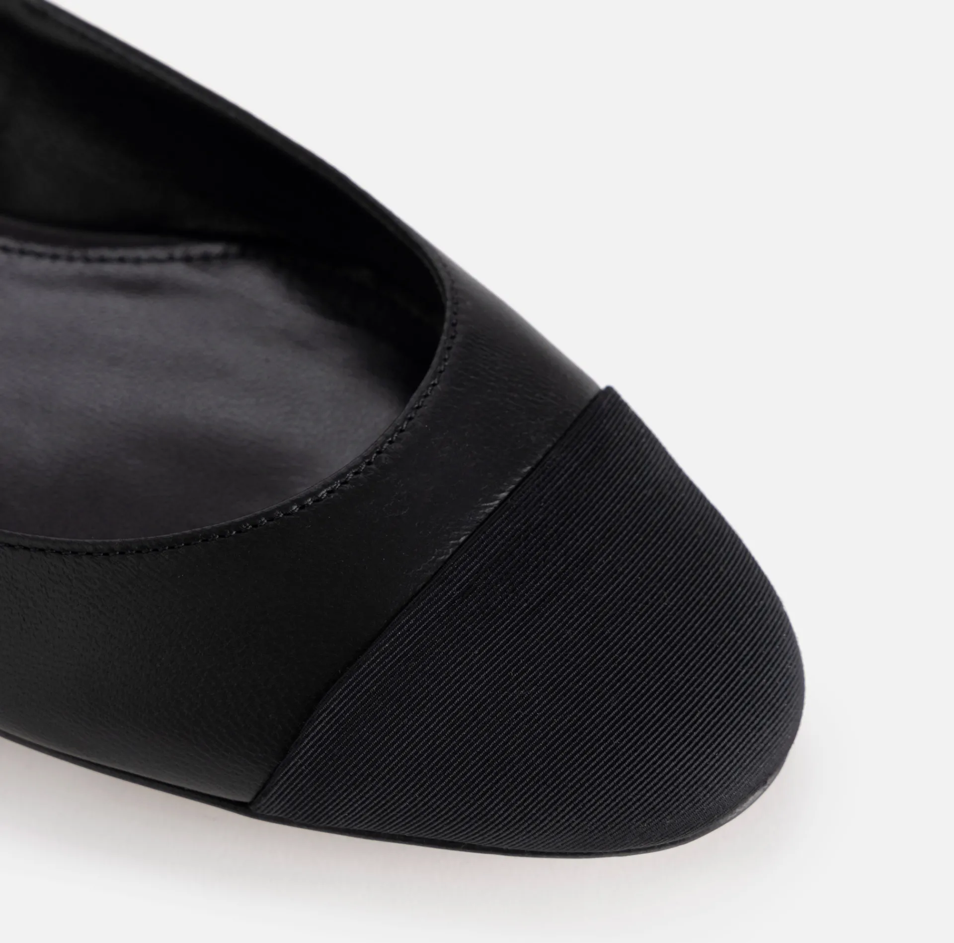 Elisabetta Franchi Sneakers & Flat Shoes|Nappa leather flats with jacquard elastics Black/Black