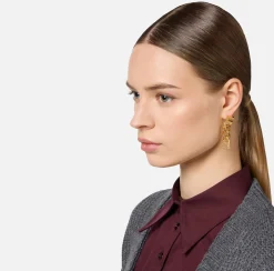 Elisabetta Franchi Jewelry|Pendant metal earrings with knurled groumette chain YellowGold