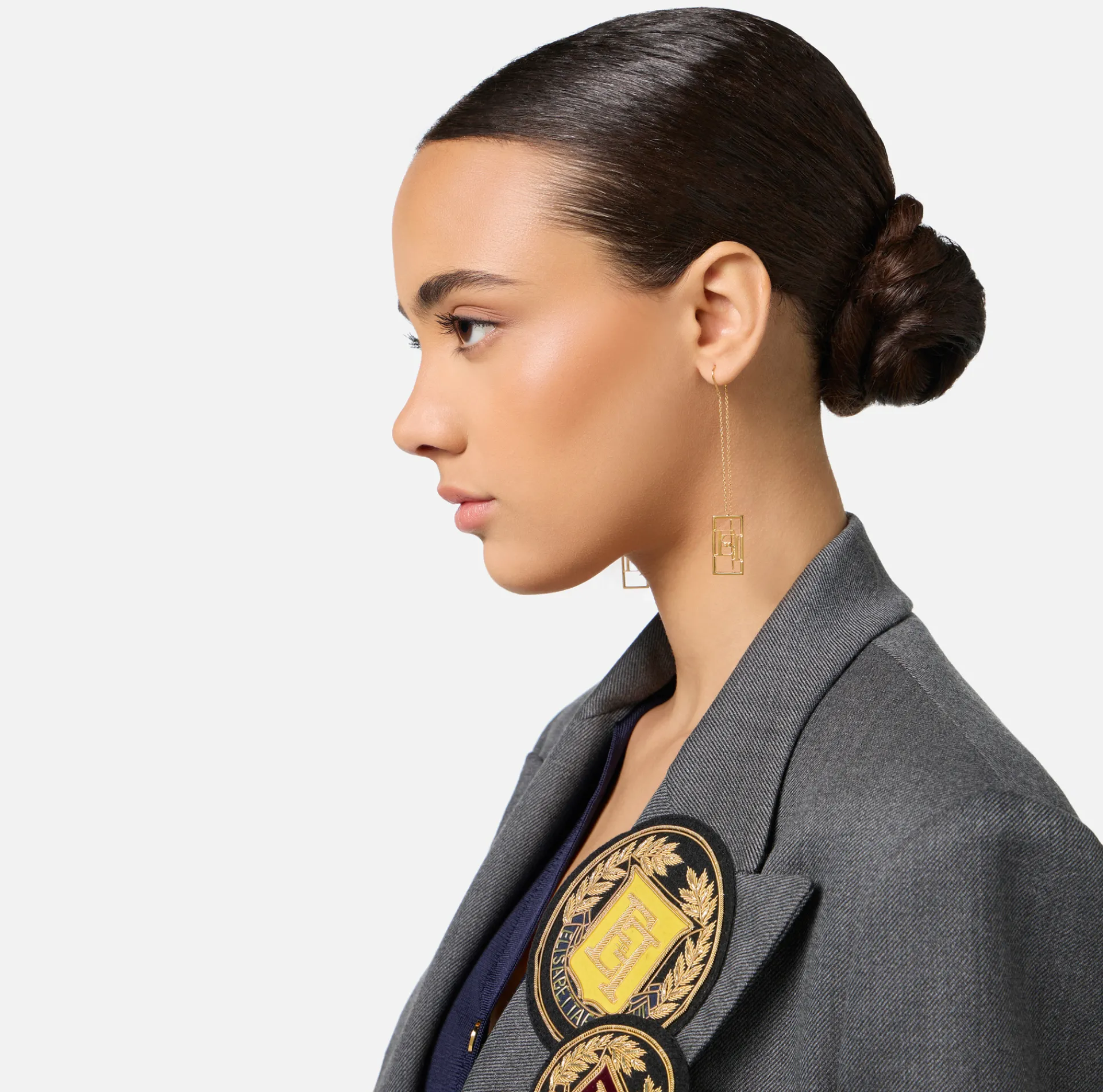 Elisabetta Franchi Jewelry|Pendant metal earrings with rectangular logo YellowGold
