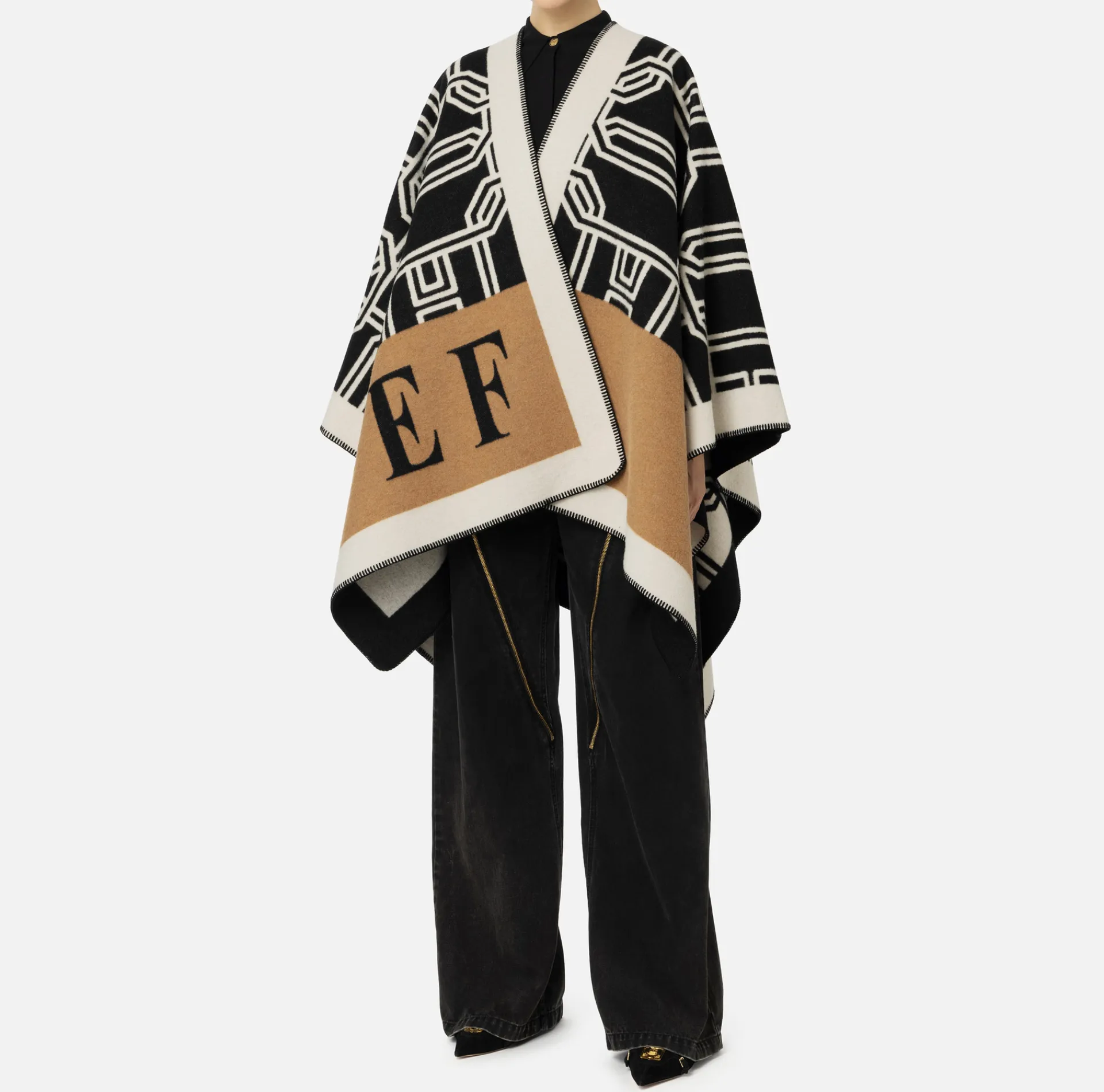 Elisabetta Franchi Coats And Jackets|Wool jacquard cape with lettering Camel/Black