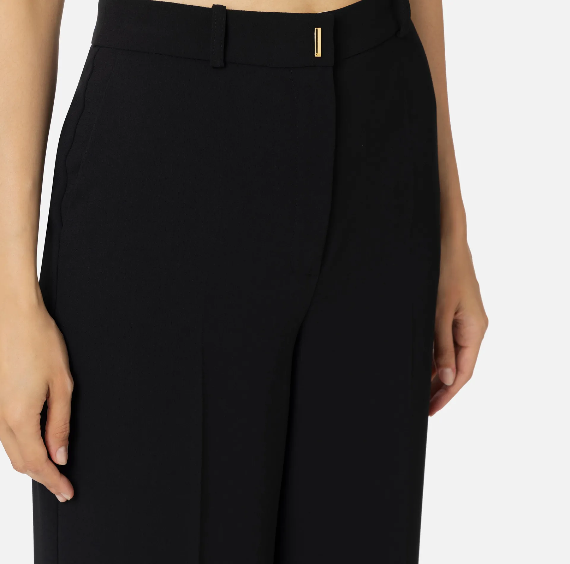 Elisabetta Franchi Trousers And Shorts|Woven crêpe straight fit trousers with logo plaque Black